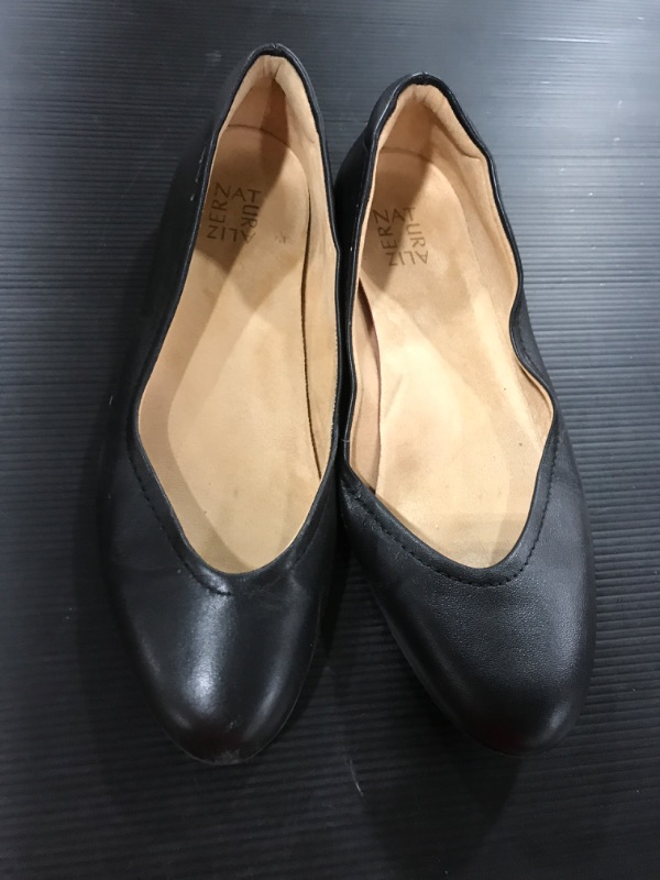 Photo 2 of [Size ?] Naturalizer Women's Vivienne Ballet Flat [Black]