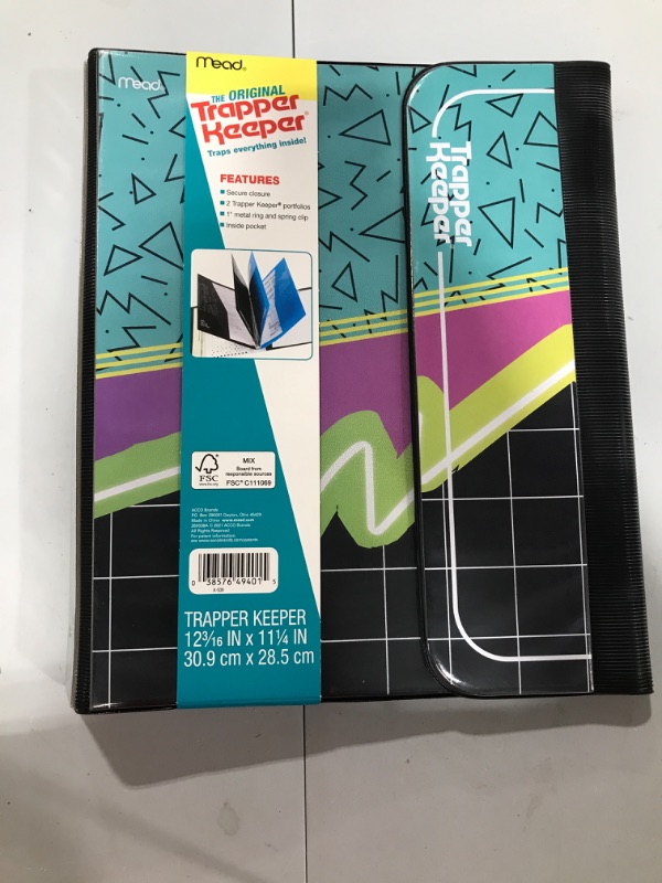 Photo 1 of TRAPPER KEEPER **BOX OF 6