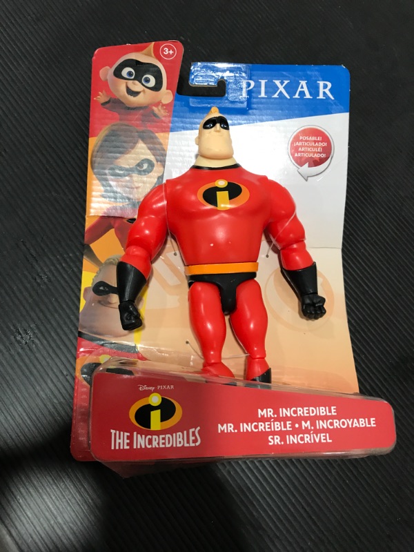 Photo 2 of Disney Pixar The Incredibles Mr. Incredible Figure