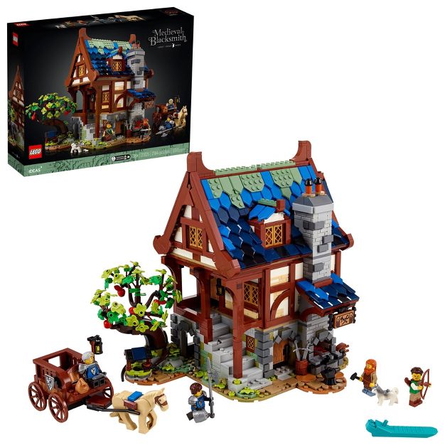 Photo 1 of LEGO Ideas Medieval Blacksmith 21325

