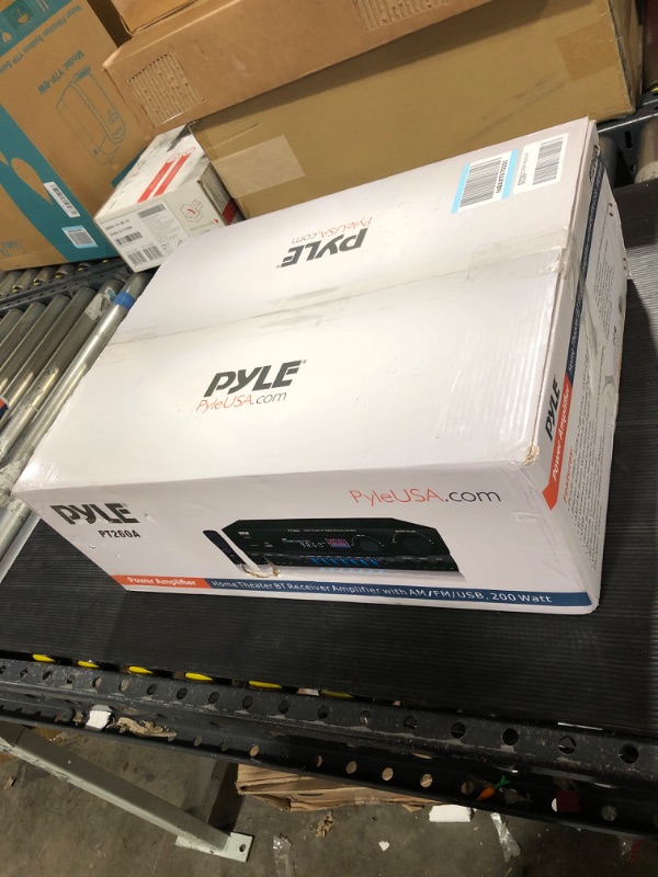 Photo 6 of Pyle 200W Home Audio Power Amplifier - Stereo Receiver w/ AM FM Tuner, 2 Microphone Input w/ Echo for Karaoke, Great Addition to Your Home Entertainment Speaker System - PT260A , Black , 17 inches