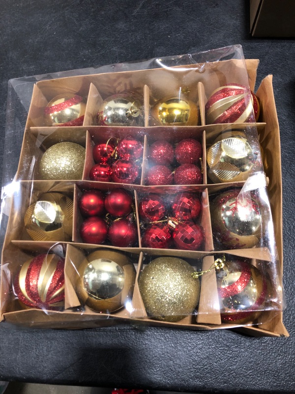 Photo 2 of 44Pcs Gold Christmas Ball Ornaments, Shatterproof Xmas Tree Hanging Decoration Balls Set, Assorted Christmas Balls Set for Decorate Christmas Trees/Wedding/Home Party/Holiday (Gold & Red)