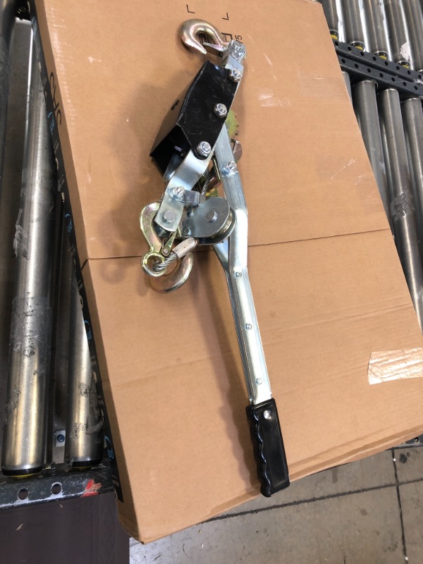 Photo 1 of Heavy Duty 2ton Puller Tightener Come Along Cable HD Strong Alloy Hoist Hook 4400LB Hoist Ratchet for Lifting Pulling Construction Building Garages Warehouse Automotive USA Stock