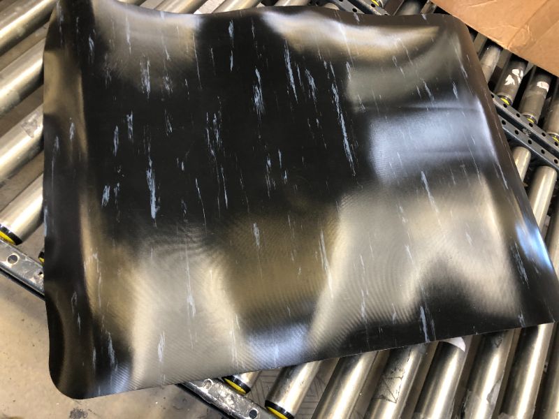Photo 2 of Amazon Basics Anti-Fatigue Mat Marbleized Composite Mat 7/8" Thick 2X3 Black/White Black/White 2 X 3 7/8-Inch Thickness