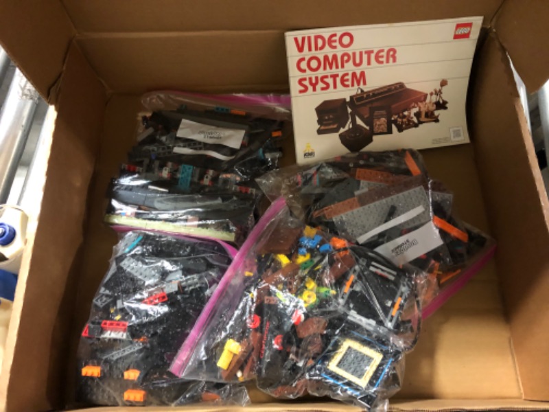 Photo 2 of (MISSING PARTS)LEGO Atari 2600 10306 Building Set for Adults (2,532 Pieces) Frustration-Free Packaging