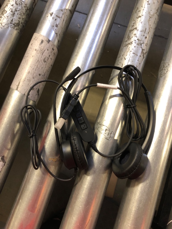 Photo 2 of Grandstream GUV3000 Headset - Stereo - USB Type A - Wired - 150 Ohm - 100 Hz - 7 kHz - Over-The-Head - Binaural - Supra-aural - 6.56 ft Cable - Noise Cancelling Microphone