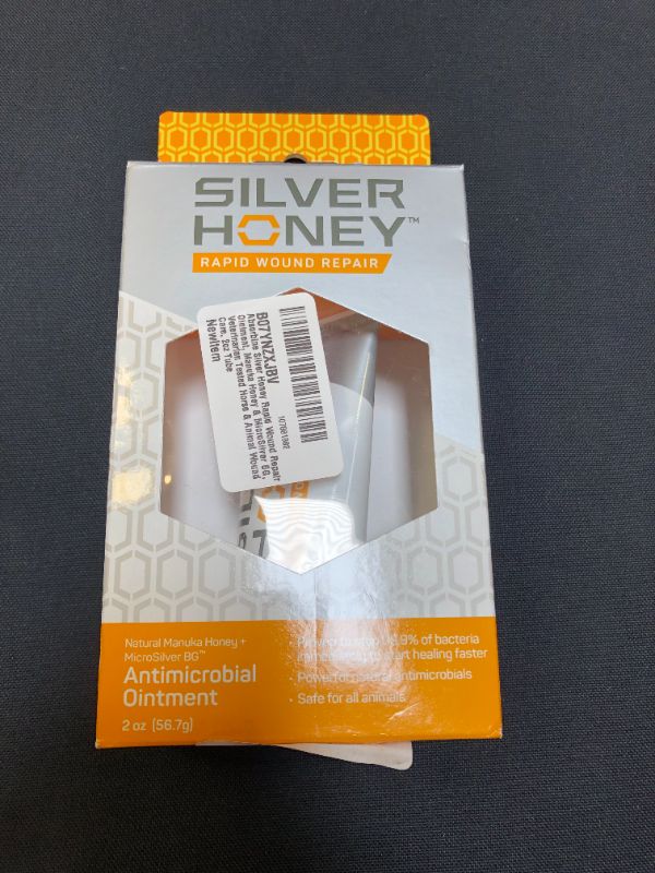 Photo 2 of Absorbine Silver Honey Rapid Wound Repair Ointment, Manuka Honey & MicroSilver BG, Veterinarian Tested Horse & Animal Wound Care, 2oz Tube
EXP 08/2022