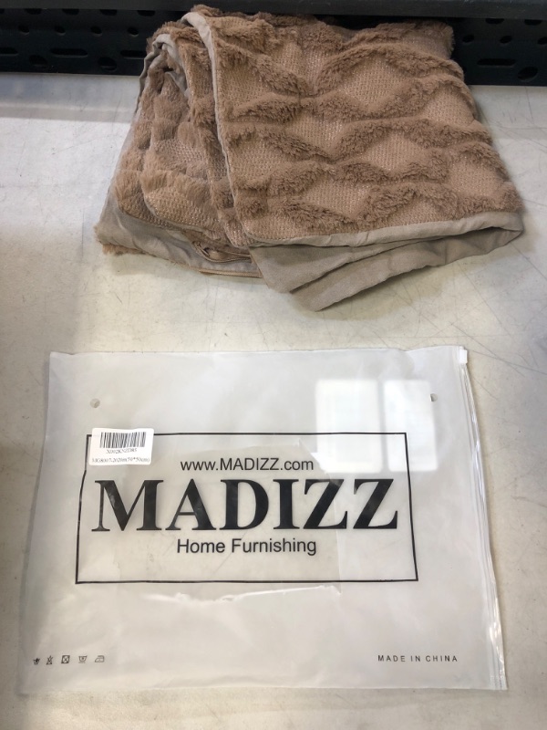 Photo 1 of 2CT - MADIZZ - BROWN FUZZY PILLOWCASE - 