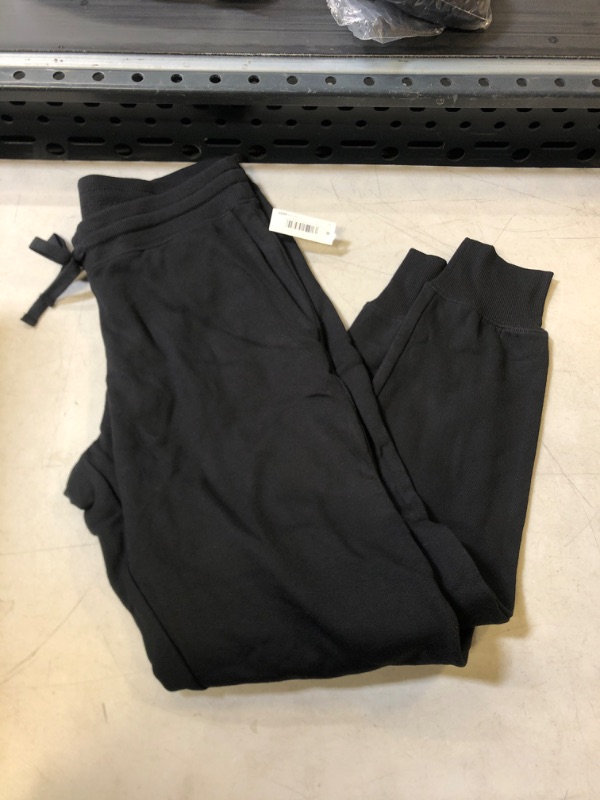 Photo 1 of Amazon Essentials Women's French Terry Fleece Jogger Sweatpant (Available in Plus Size) X-Small Black
