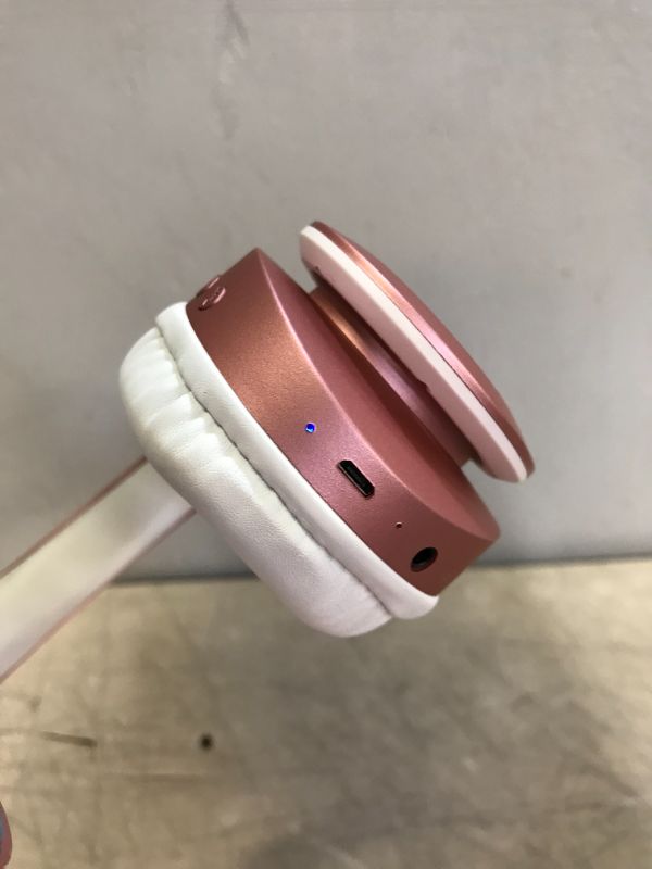 Photo 3 of Bluetooth Headphones Over Ear, Pollini Wireless Headset V5.0 with Deep Bass, Soft Memory-Protein Earmuffs and Built-in Mic for iPhone/Android Cell Phone/PC/TV (Rose Gold)
