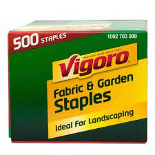 Photo 1 of 4 in. Weed Barrier Landscape Fabric Garden Staples (500-Pack)
