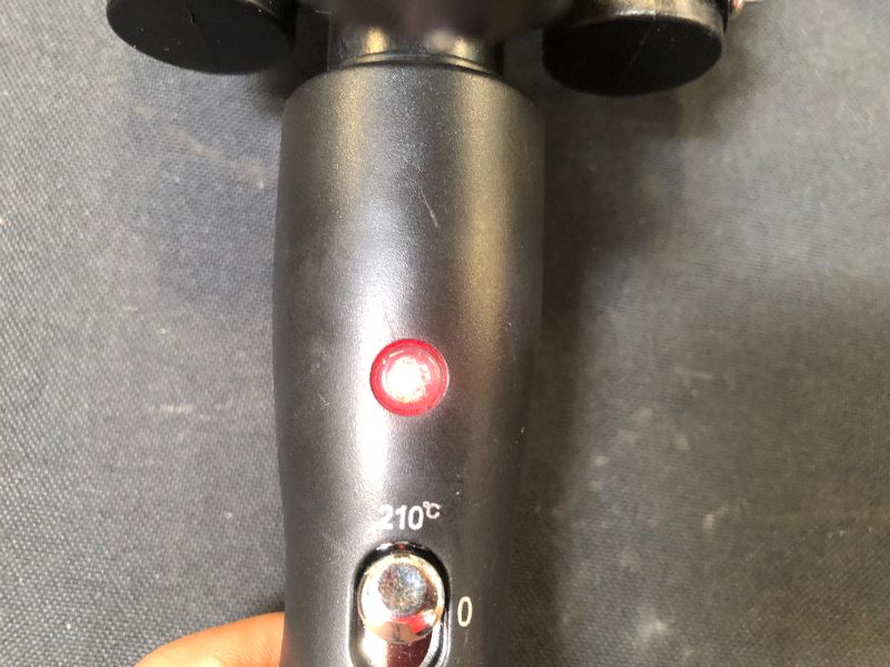 Photo 1 of E'yobe three barrel curling iron