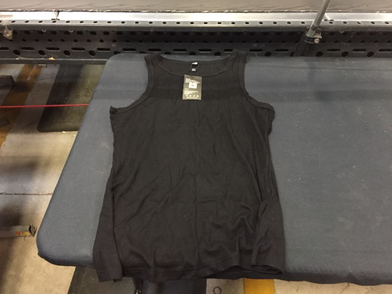 Photo 1 of women's generic top black size S 