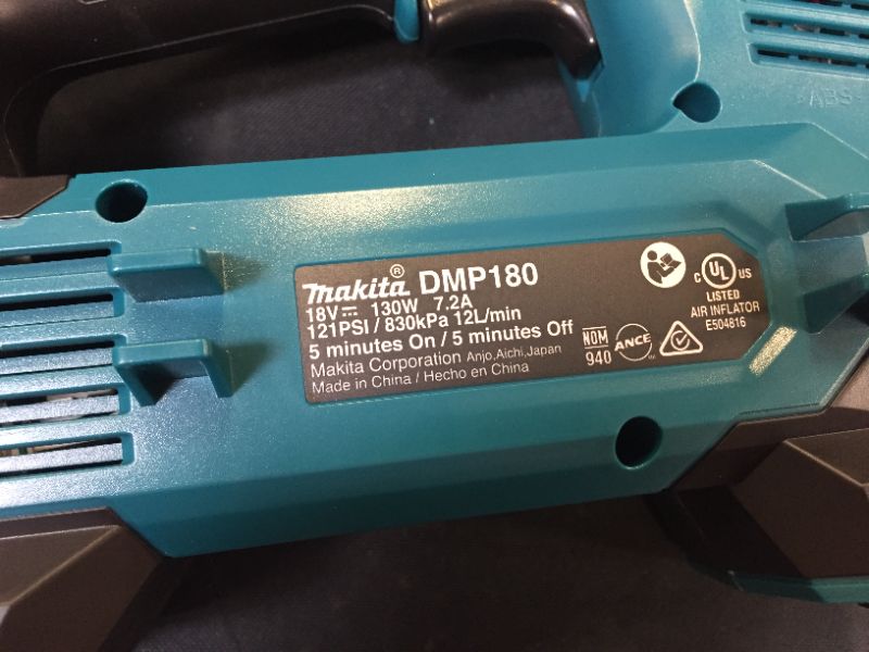 Photo 4 of Makita DMP180ZX 18V LXT® Lithium-Ion Cordless Inflator, Tool Only
