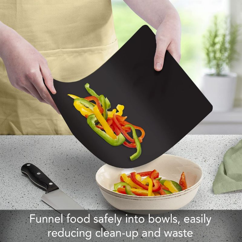 Photo 1 of Cut N' Funnel Black Flexible Plastic Cutting Board Mat 4 Pack, 15" x 11.5", Made in the USA, Easily Funnels Foods, Knife Friendly, Easily Wipes Clean NEW 
