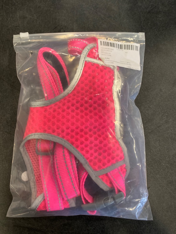 Photo 2 of AIR Dog Harness Leash Set, Puppy Leash Harness, No-Choke Dog Harness, Mesh Dog Harness, Comfortable Dog Harness, Plus 4 ft Reflective Dog Leash with Padded Handle, Large, Hot Pink NEW 
