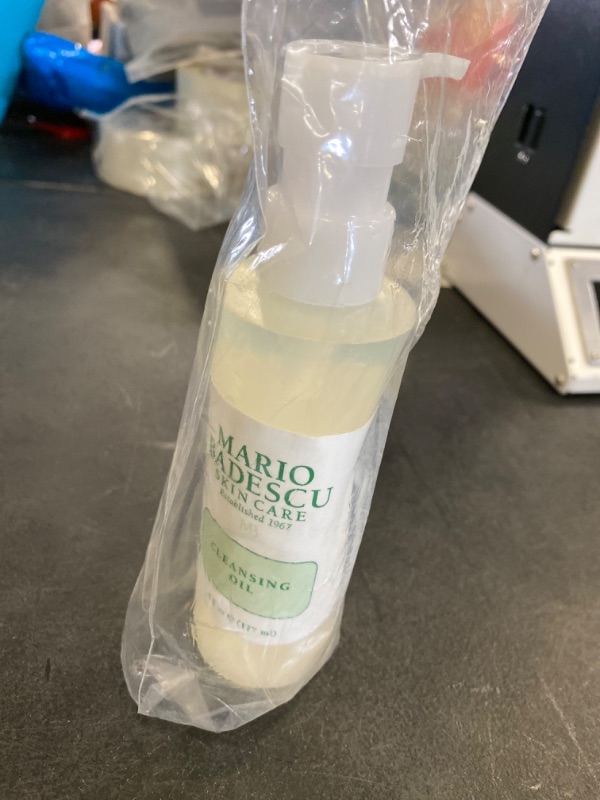 Photo 2 of Mario Badescu Cleansing Oil for All Skin Types | Lightweight 2-in-1 Makeup Remover & Cleanser | Formulated with Nourishing Oils | 6 Fl Oz NEW 