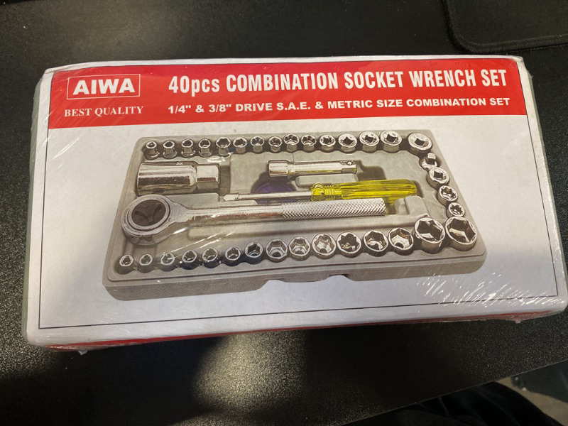 Photo 2 of aiwa Multi-Purpose 40 pcs combination socket wrench set NEW 
