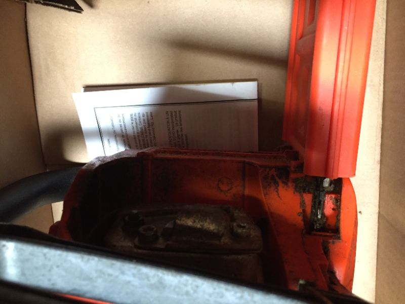 Photo 1 of 14 in. 30.5 cc Gas 2-Stroke Cycle Chainsaw
UNABLE TO TEST FUNCTIONALITY 