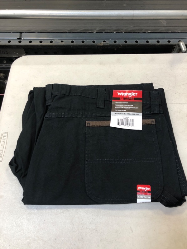 Photo 2 of  Wrangler RIGGS Workwear Ripstop Carpenter Pants for Men - Black - 44x30
SIZE 44 X 30 INCH 