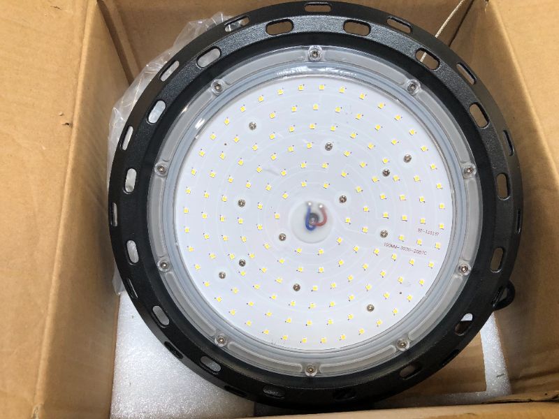 Photo 3 of LED High Bay Light 100W 15,000lm 5000K Daylight 400W MH/HPS Equivalent with US Plug 5’ Cable UFO LED Shop Lights Commercial Warehouse Workshop Garage Factory Lowbay Area Lighting Fixture, Non-Dim
