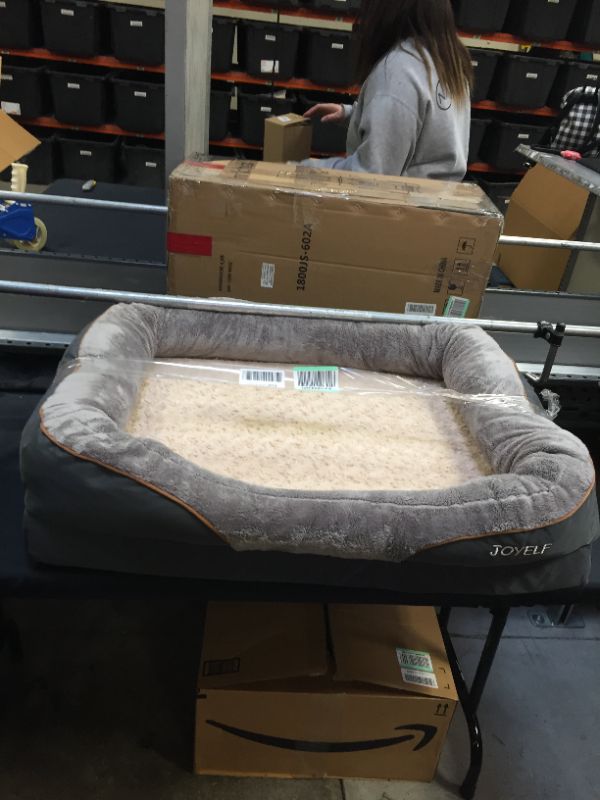 Photo 1 of  Generic 34" dog bed 