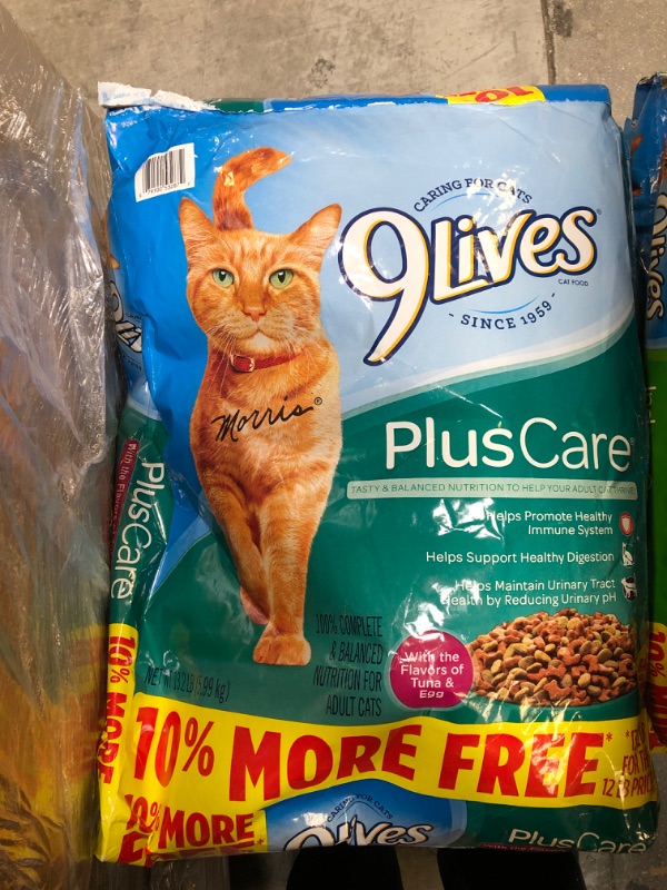 Photo 2 of 9Lives Plus Care Dry Cat Food, 13.3 Lb Best By May 28 2022