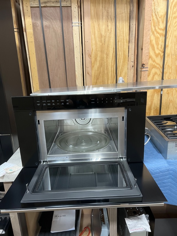 Photo 3 of WOLF BRAND 30" M Series Contemporary Drop-down Door Microwave Oven, Model # MDD30CM/B/TH *** ITEM HAS SMALL AMOUNT OF REMOVABLE ADHEDSIVE ON THE FRONT TOP SURFACE*** (OUT OF BOX)