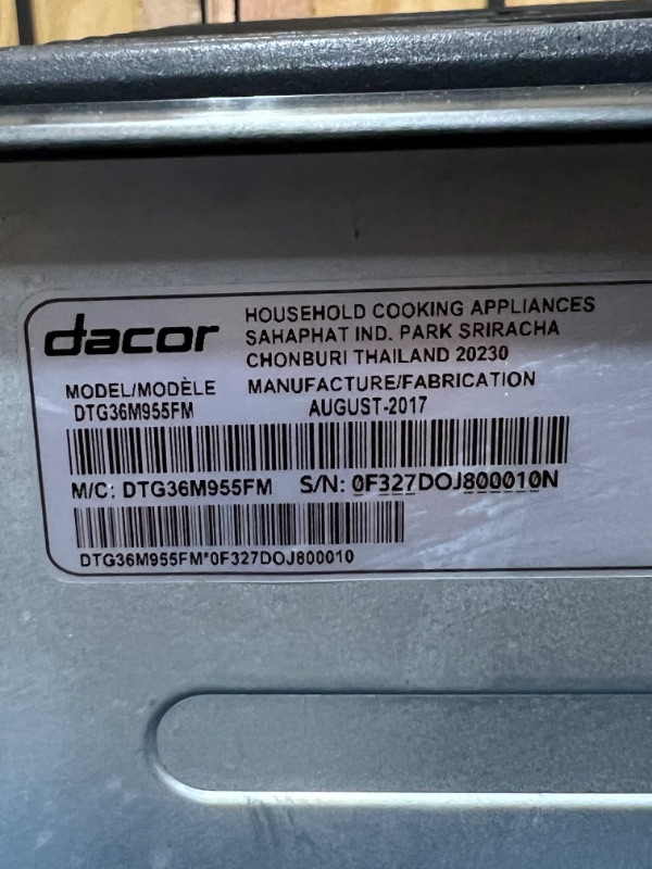 Photo 5 of Dacor DTG36M955FM
 Contemporary Series 36 Inch Natural Gas Cooktop with 5 Sealed Burners, Dual-Valve, Illumina Burner Controls, Continuous Grates, Perma-Flame, Brass Burners, Auto Connected Hood in Graphite Stainless Steel +++OUT OF BOX, ITEM HAS SCRATCHE