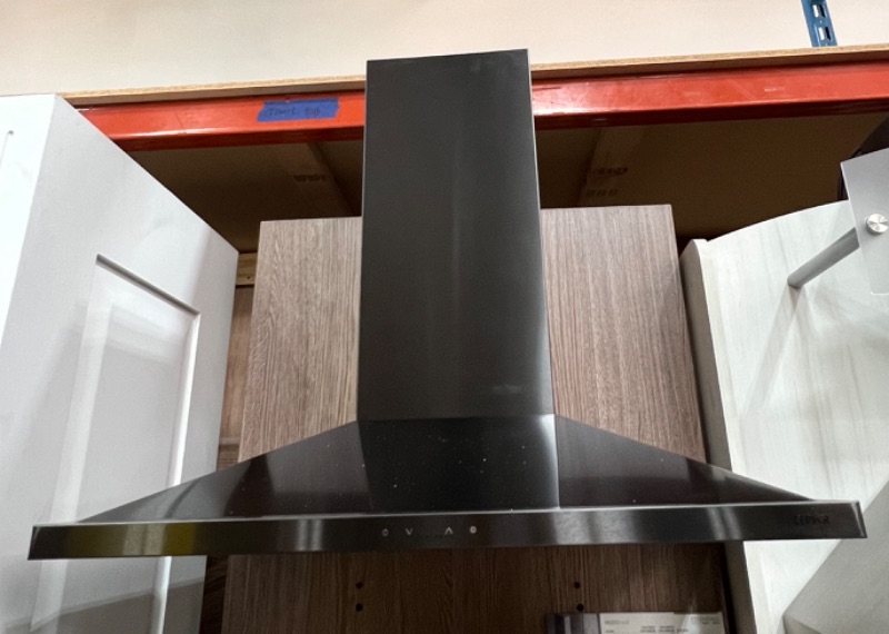 Photo 2 of Zephyr 200 - 600 CFM 30 Inch Wide Wall Mounted Range Hood from the Anzio Series
, Model:ZAN-E30CBS +++ FLOOR DISPLAY, OUT OF BOX, MAY HAVE MINOR SCRATCHES +++