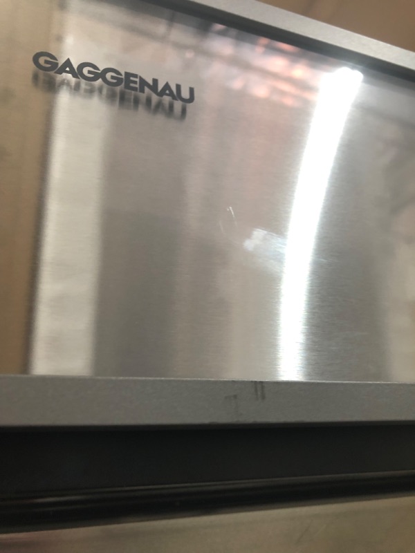 Photo 3 of Gaggenua Warming Drawer 400 Series Stainless Steel behind Glass