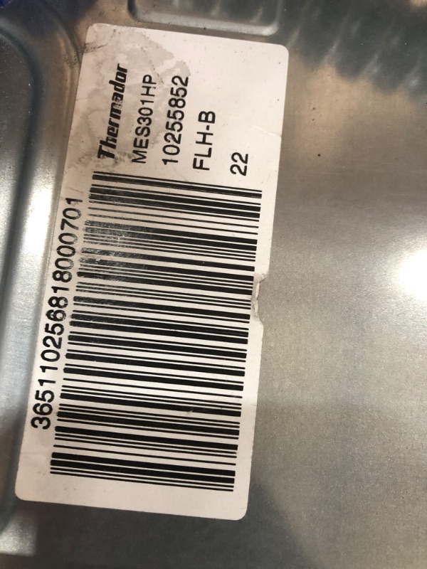 Photo 5 of Thermador MES301HP
Masterpiece Series 24 Inch 1.4 cu. ft. Total Capacity Electric Single Wall Steam Oven with 1 Oven Rack Convection, Delay Bake, Steam Clean, Timer, Easy Cook, UL Listed, Steam Convection Mode, Steam Oven, True Convection Cooking, Warming
