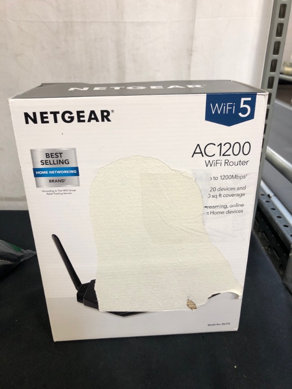 Photo 7 of NETGEAR WiFi Router (R6230) - AC1200 Dual Band Wireless Speed (up to 1200 Mbps) | Up to 1200 sq ft Coverage & 20 Devices | 4 x 1G Ethernet and 1 x 2.0 USB ports
