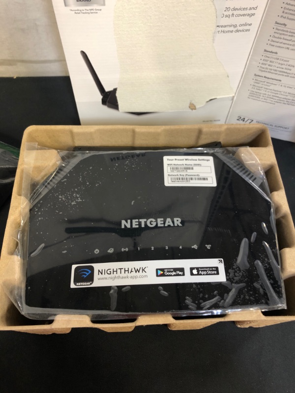 Photo 2 of NETGEAR WiFi Router (R6230) - AC1200 Dual Band Wireless Speed (up to 1200 Mbps) | Up to 1200 sq ft Coverage & 20 Devices | 4 x 1G Ethernet and 1 x 2.0 USB ports

