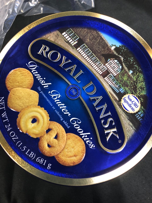 Photo 2 of /Royal Dansk Danish Cookies Tin, butter, 24 Ounce 1.5 Pound (Pack of 1)  BB 8/2024