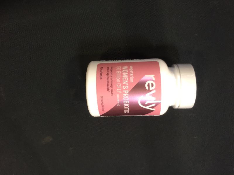 Photo 2 of Amazon Brand - Revly One Daily Women's Probiotic, Support Urinary Tract and Vaginal Health, 50 Billion CFU (7 strains), Lactobaccilus and Bifidobacteria blend, 30 Capsules.exp6/22