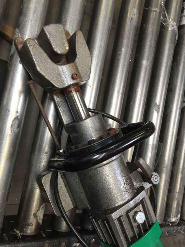 Photo 1 of Anbull 900W Electric Rebar Bender,Hydraulic Rebar Bending Maching Bending up to 5/8 Inch #5 16mm Rebar, Bending Angle 0-130 Degrees, Rebar Bending Machine with Positioning Bolt - STILL WORKS 
