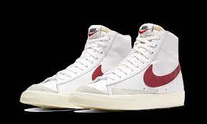 Photo 1 of Mens nike blazer mid '77 vintage red size 13 