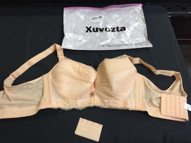 Photo 1 of WOMEN'S PADDED PUSH UP BRA SIZE 36D