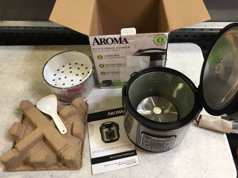 Photo 2 of Aroma Housewares ARC-914SBD Digital Cool-Touch Rice Grain Cooker and Food Steamer, Stainless, Silver, 4-Cup (Uncooked) / 8-Cup (Cooked)
