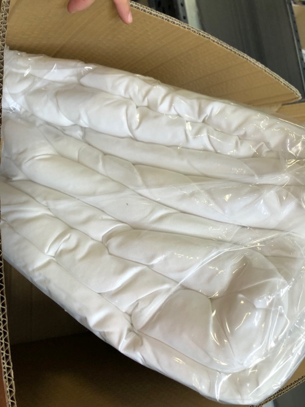 Photo 4 of BioPEDIC Fresh and Clean Comforter with Antimicrobial Ultra-Fresh Treated Fabric - Twin [ FACTORY SEALED ] 
