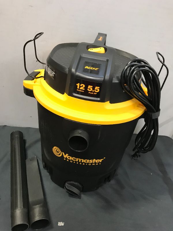 Photo 4 of Vacmaster Professional - Professional Wet/Dry Vac, 12 Gallon, Beast Series, 5.5 HP 2-1/2" Hose (VJH1211PF0201) , Black

