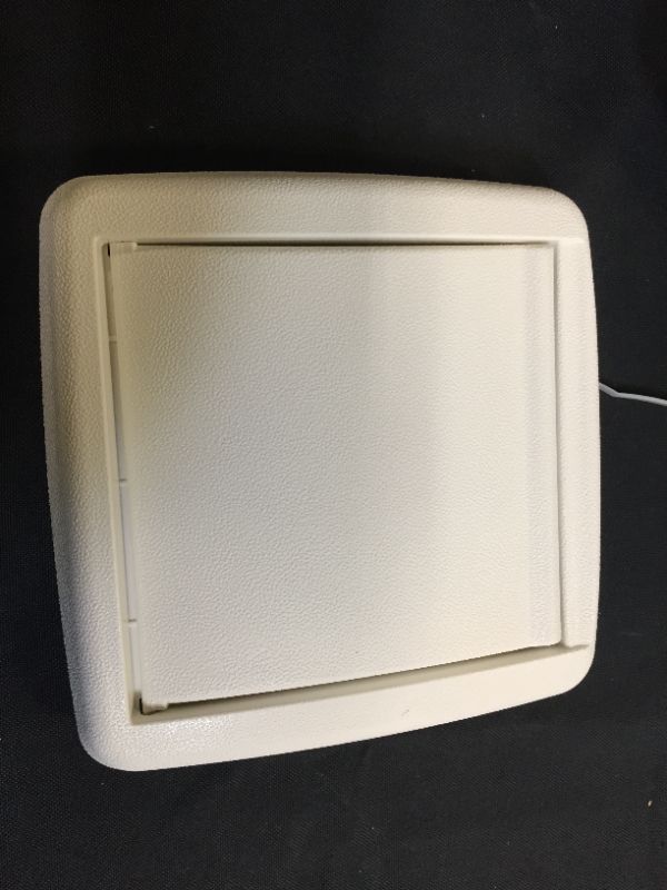 Photo 1 of Broan Nutone WVK2A Wall Vent Kit
(MISSING HARDWARE)