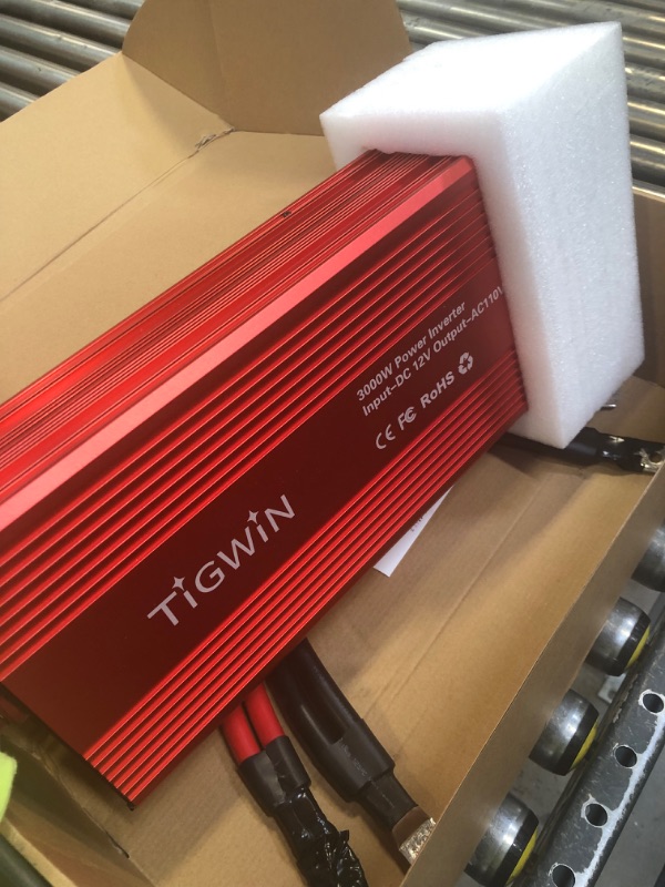 Photo 1 of 3000W Power Inverter 3000 watts Modified Sine Wave Inverter for Home Car RV with AC Outlets Converter DC 12V in to AC 110V Out(Red)