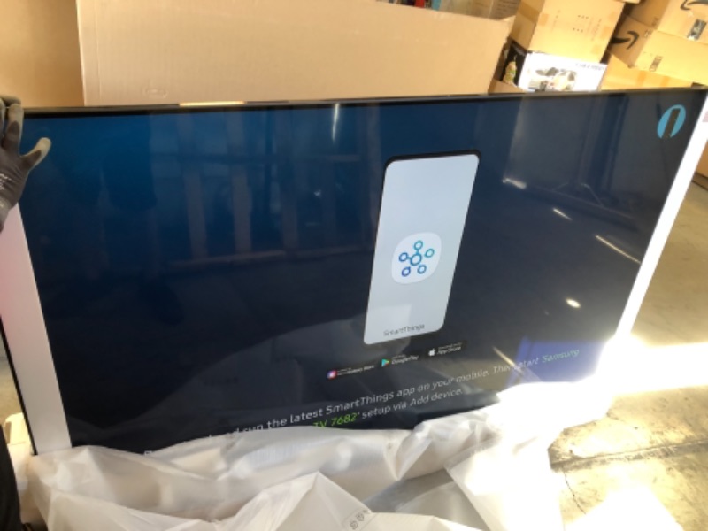 Photo 2 of SAMSUNG 85-Inch Class Crystal 4K UHD AU8000 Series HDR Smart TV with Alexa Built-in, 3 HDMI Ports, Motion Xcelerator, Tap View, PC on TV, Q Symphony (UN85AU8000FXZA, 2021 Model)
