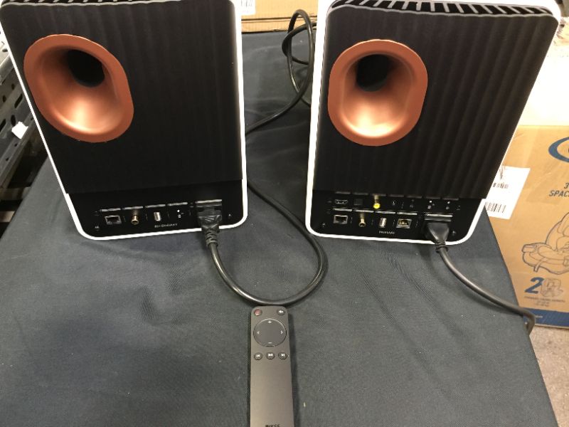 Photo 8 of KEF LS50 Wireless II (Pair, Mineral White)
