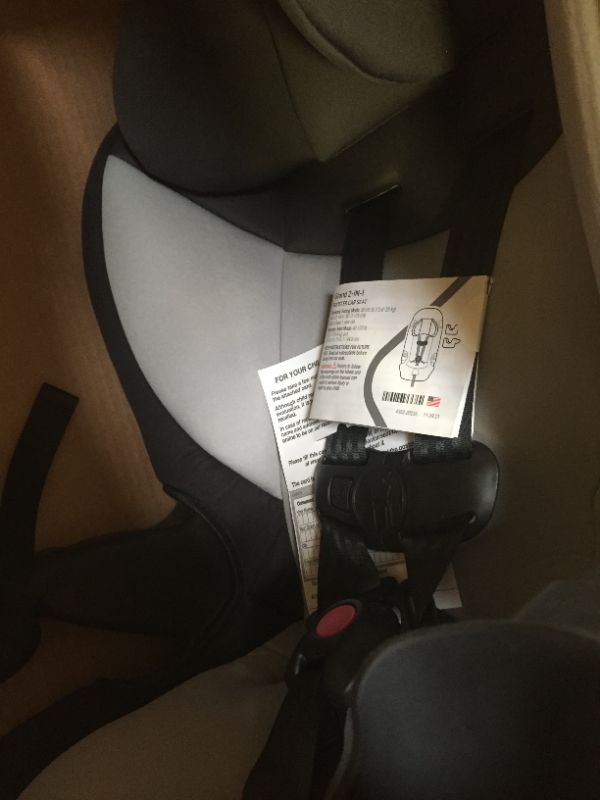 Photo 2 of Safety 1st Grand DLX Booster Car Seat

