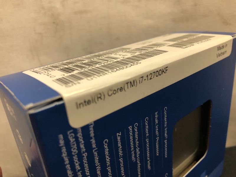 Photo 2 of Intel - Core i7-12700KF Desktop Processor 12 (8P+4E) Cores up to 5.0 GHz Unlocked LGA1700 600 Series Chipset 125W
