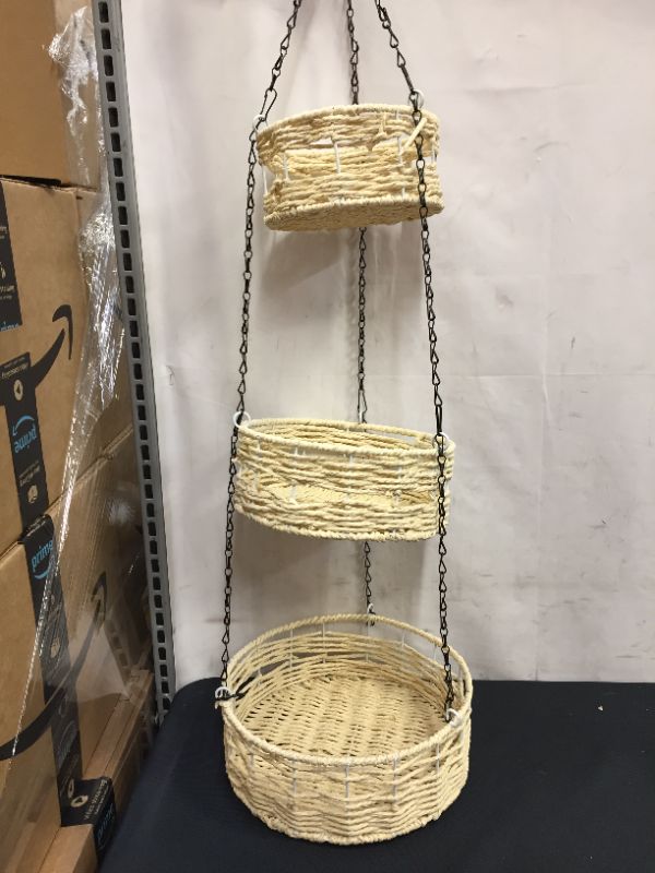 Photo 2 of Cedilis 3 Tier Hanging Fruit Basket, Macrame Wicker Produce Hanging Basket for Kitchen, Space Saving Wall Hanging Vegetable Storage Basket, Boho Hanging Plant Holder, Carries 20lb, Beige
MINOR DAMAGE AS SHOWN IN PICTURE