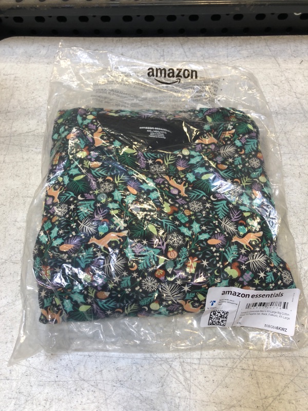 Photo 2 of Amazon Essentials Men's Knit Pajama Set SIZE 4XL 
